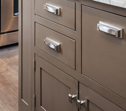 Atlas Homewares Sutton Place Cabinet Hardware