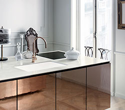 Corian Timeless Elegance,  Corian® Sink in Glacier White, White-grey Corian® Arrowroot,  Surface Tap Tara Classic by Dornbracht; floor Versailles by Parquet In.